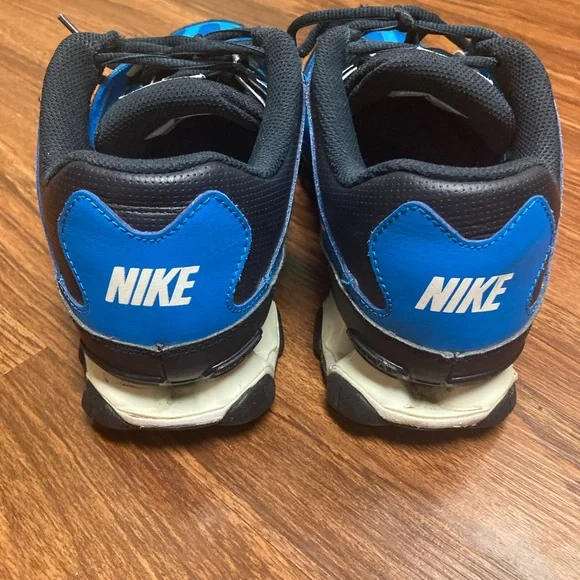 Nike Reax pre-loved Blue size 8.5 - Picture 4 of 7